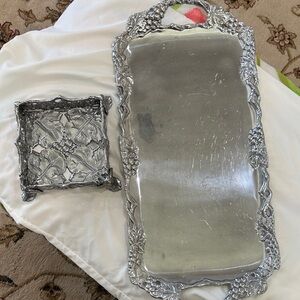 Elegant Silver Bath Tray Set